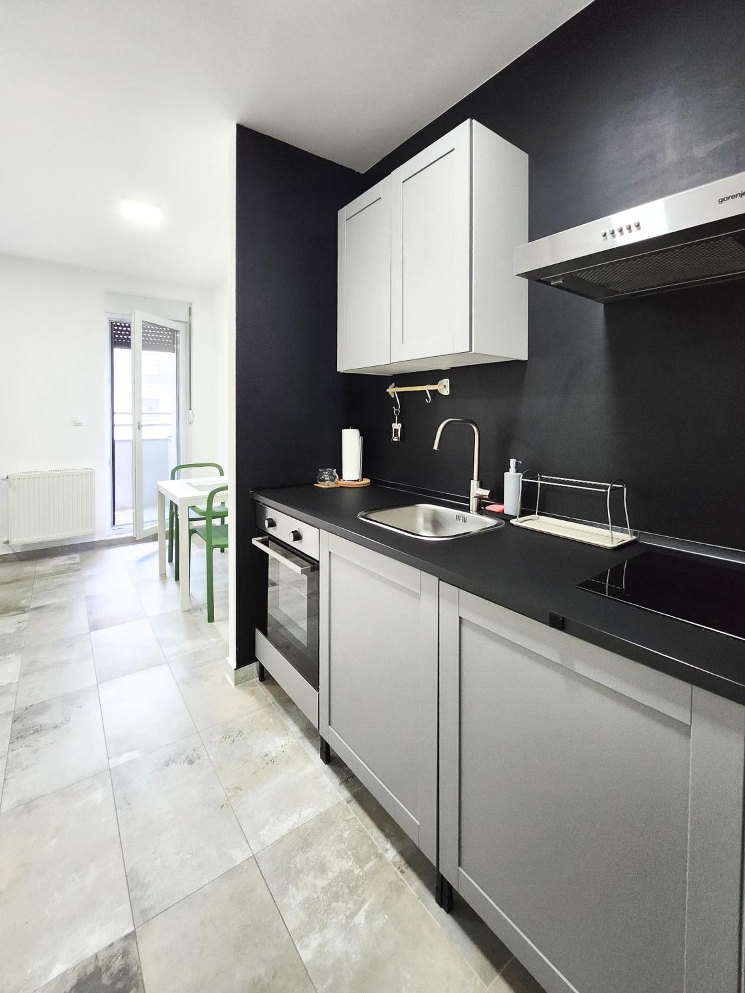 Apartamento Oota Soko With Parking Garage Kragujevac Exterior foto