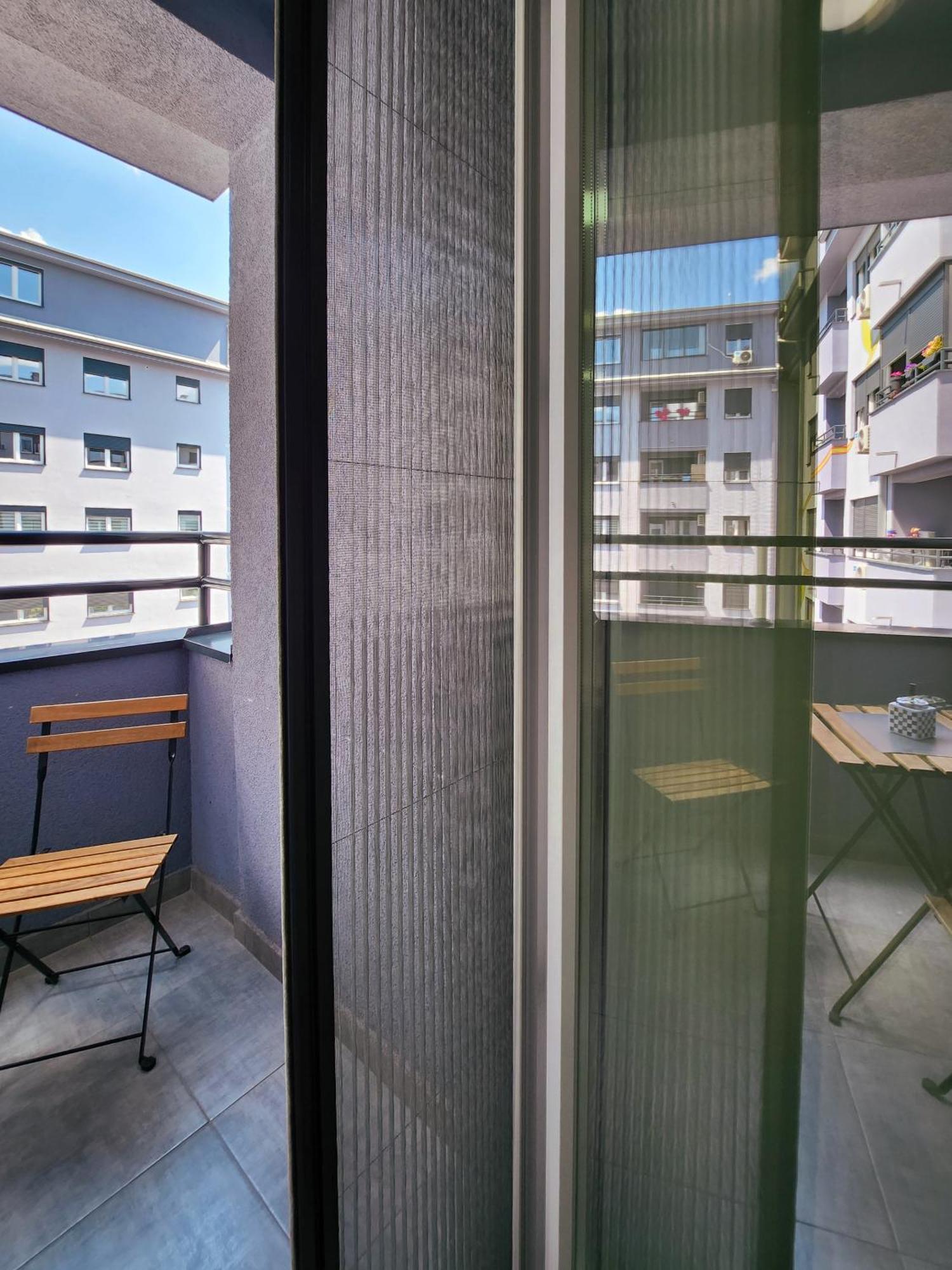 Apartamento Oota Soko With Parking Garage Kragujevac Exterior foto